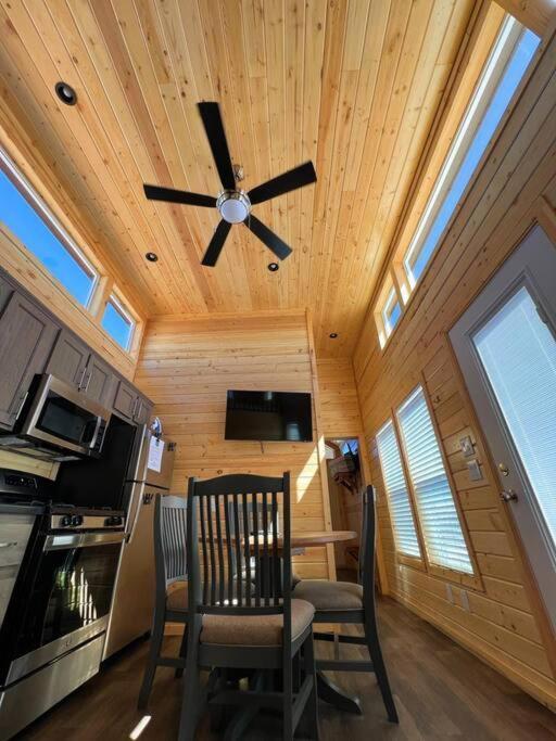 092 Star Gazing Tiny Home Near Grand Canyon South Rim Sleeps 8 فالي المظهر الخارجي الصورة
